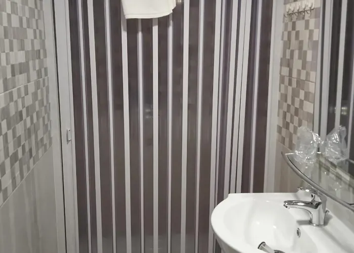 Nonno Pino לינה וארוחת בוקר 3*